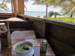 thai green curry lazy beach koh rong samloem