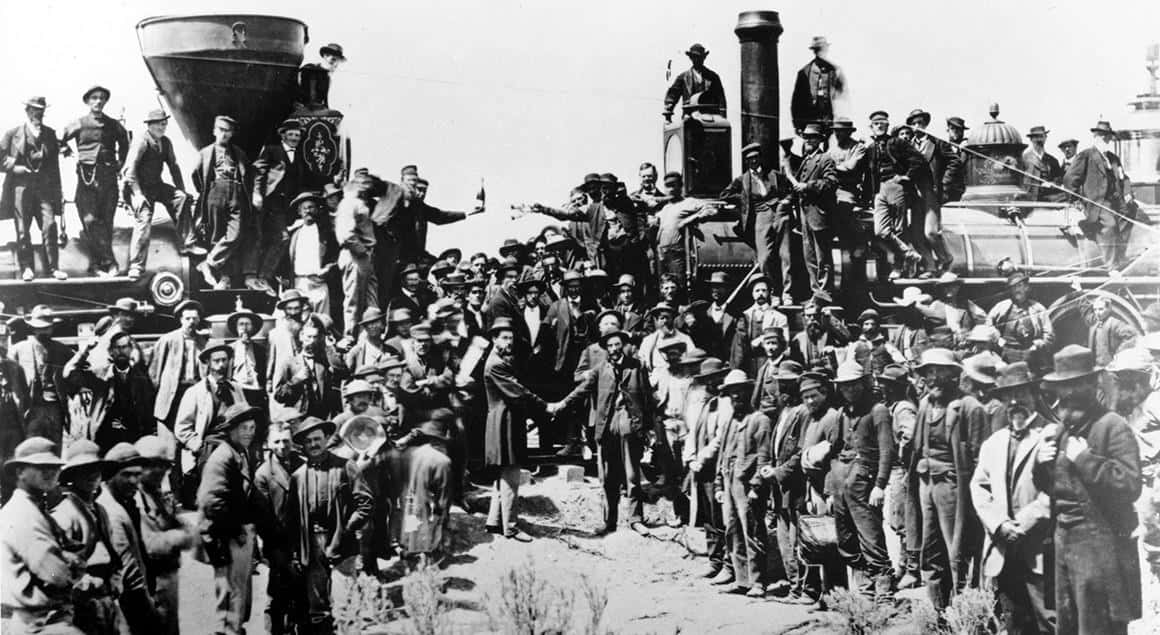 Vintage Ventures: Exploring Retro Railways Across the Globe 2 Golden Age Rail